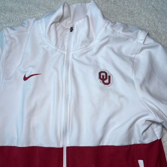 Team Issued Nike Oklahoma Zip Up - Picture 6 of 9